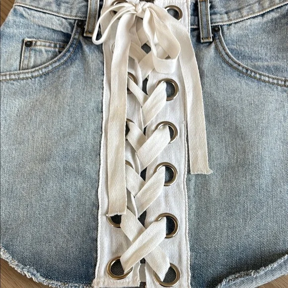 $188 Carmar Carson Beatrice Lace Up Denim Mini Skirt Raw Hemline - Picture 4 of 10